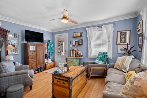 Tiny photo for 320 7th Street, Downers Grove, IL 60515 (MLS # 12607757)