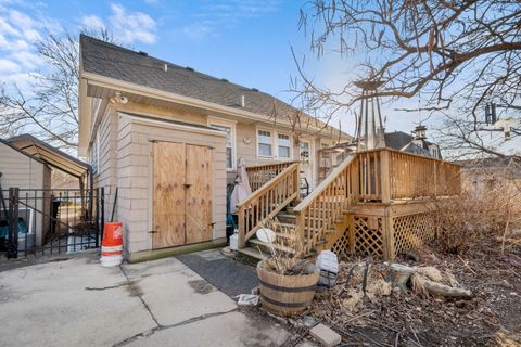 Tiny photo for 320 7th Street, Downers Grove, IL 60515 (MLS # 12607757)