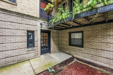 Tiny photo for 6331 N Glenwood Avenue #3, Chicago, IL 60660 (MLS # 12726781)