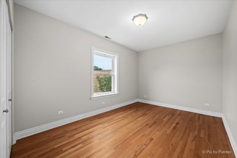 Tiny photo for 6331 N Glenwood Avenue #3, Chicago, IL 60660 (MLS # 12726781)