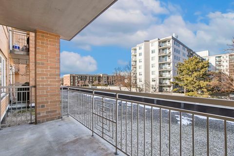Tiny photo for 1 S Lincoln Avenue #206, Lombard, IL 60148 (MLS # 12546987)