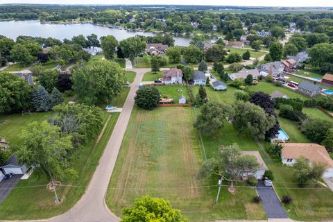 1738 Hilda Drive Lake Holiday IL 60548
