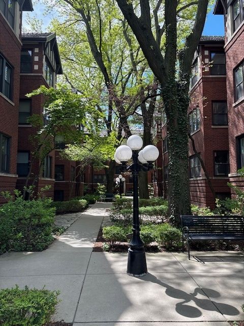 Tiny photo for 817 Lake Street #1N, Oak Park, IL 60301 (MLS # 12610469)