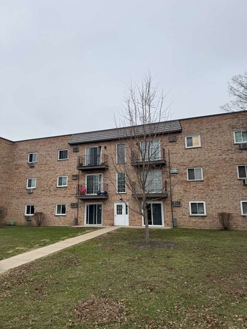 Photo of 161 W Elk Trail #262, Carol Stream, IL 60188 (MLS # 12639536)
