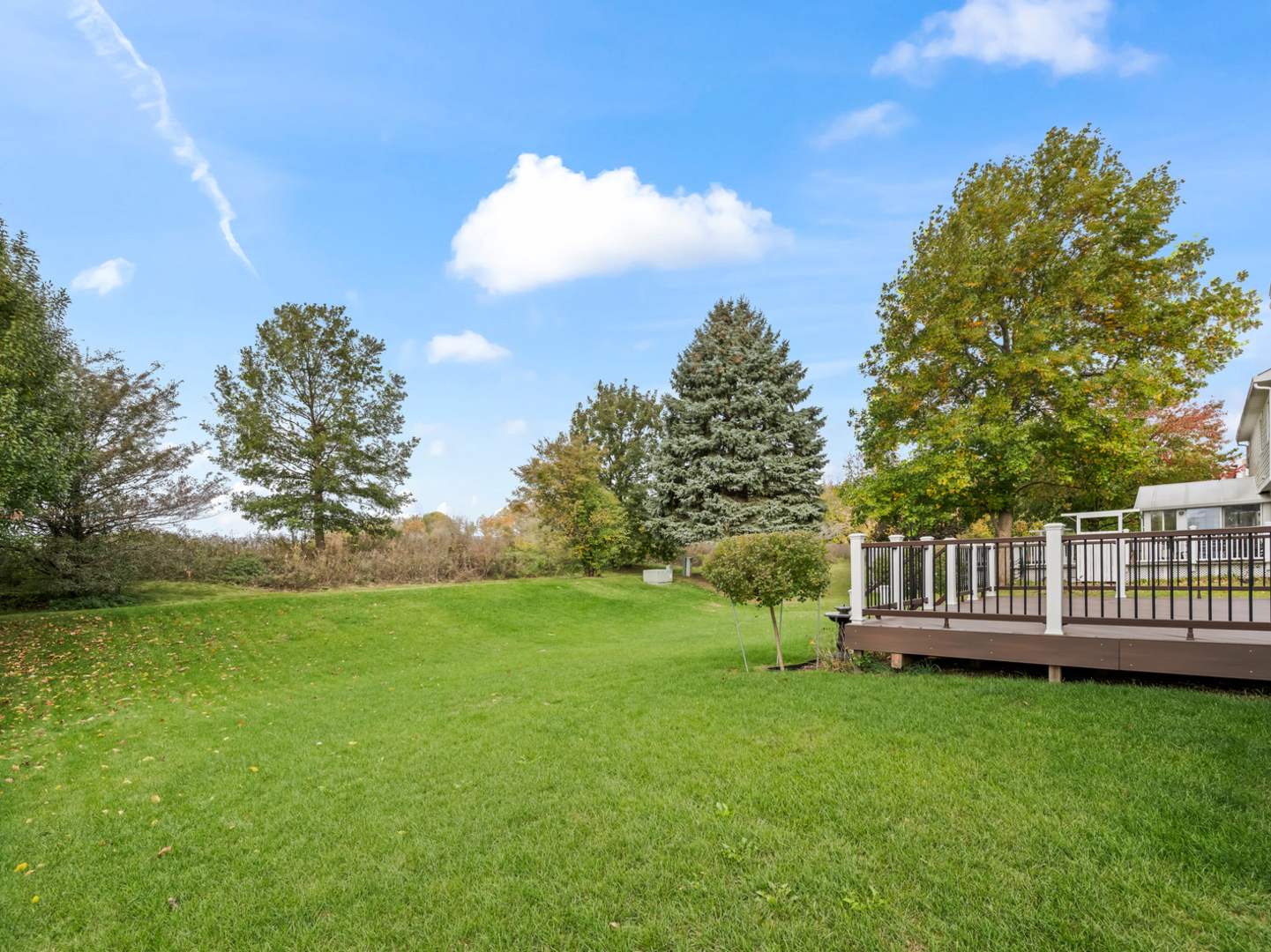 Cary, Illinois 60013, United States, 4 Bedrooms Bedrooms, ,3 BathroomsBathrooms,Residential,Active,232247