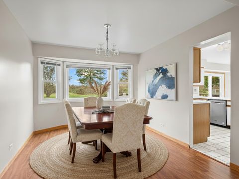 Tiny photo for 12 Jefferson Lane, Cary, IL 60013 (MLS # 12499536)