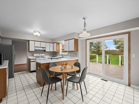 Tiny photo for 12 Jefferson Lane, Cary, IL 60013 (MLS # 12499536)