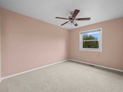 Tiny photo for 12 Jefferson Lane, Cary, IL 60013 (MLS # 12499536)