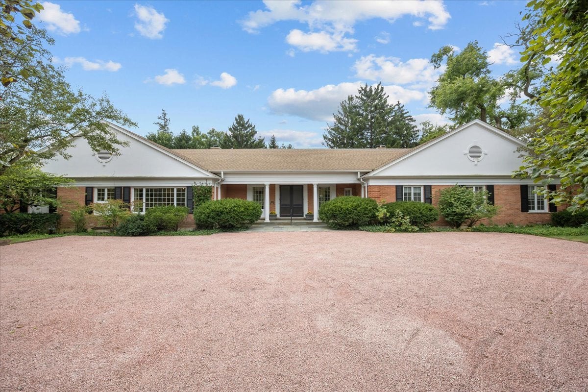 64 Locust Road