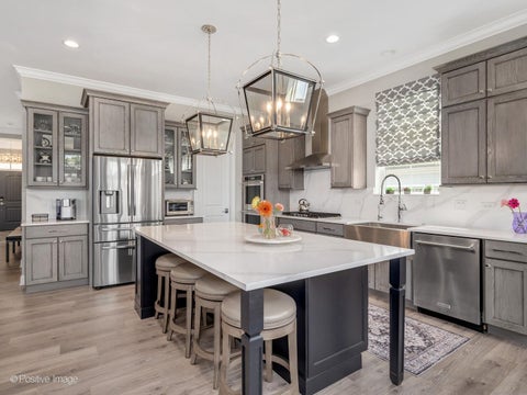 Tiny photo for 1135 Hilldale Drive, St. Charles, IL 60175 (MLS # 12720782)