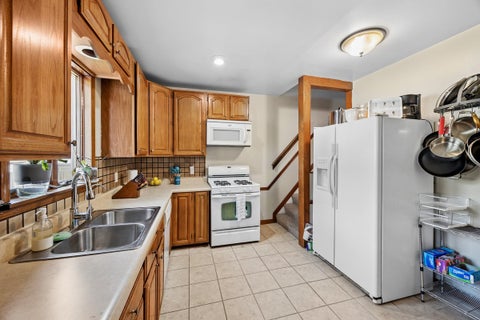 Tiny photo for 1180 GUNDERSON Avenue, Oak Park, IL 60304 (MLS # 12694752)
