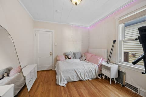Tiny photo for 1180 GUNDERSON Avenue, Oak Park, IL 60304 (MLS # 12694752)