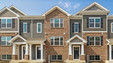Photo of 17329 Ulster Drive, Tinley Park, IL 60477 (MLS # 12487802)