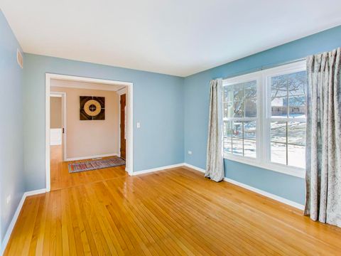 Tiny photo for 660 ROBIN RIDGE Rdg, Elgin, IL 60123 (MLS # 12514953)