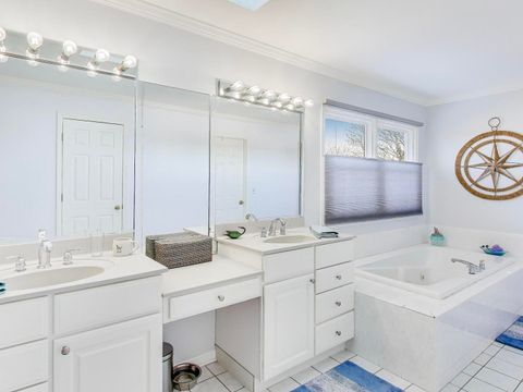 Tiny photo for 660 ROBIN RIDGE Rdg, Elgin, IL 60123 (MLS # 12514953)