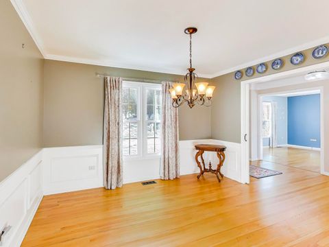 Tiny photo for 660 ROBIN RIDGE Rdg, Elgin, IL 60123 (MLS # 12514953)