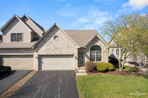 Tiny photo for 574 Sudbury Circle, Oswego, IL 60543 (MLS # 12637659)