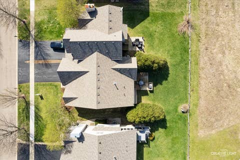 Tiny photo for 574 Sudbury Circle, Oswego, IL 60543 (MLS # 12637659)