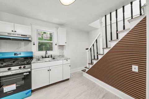 Tiny photo for 928 Lincoln Avenue, Rockford, IL 61102 (MLS # 12758911)