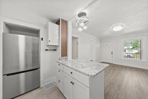 Tiny photo for 928 Lincoln Avenue, Rockford, IL 61102 (MLS # 12758911)