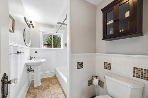 Tiny photo for 16 S Monroe Street, Hinsdale, IL 60521 (MLS # 12764960)