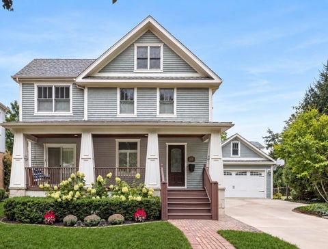 Photo of 16 S Monroe Street, Hinsdale, IL 60521 (MLS # 12764960)