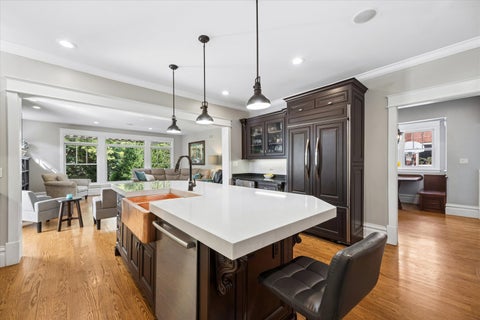 Tiny photo for 16 S Monroe Street, Hinsdale, IL 60521 (MLS # 12764960)