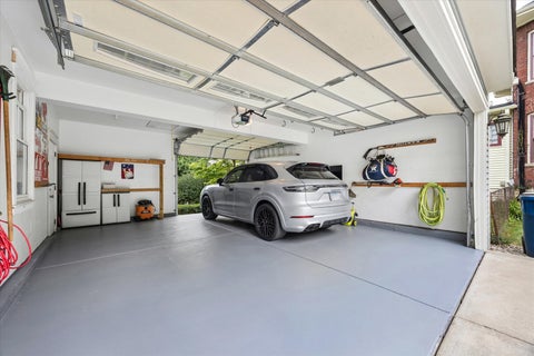 Tiny photo for 16 S Monroe Street, Hinsdale, IL 60521 (MLS # 12764960)