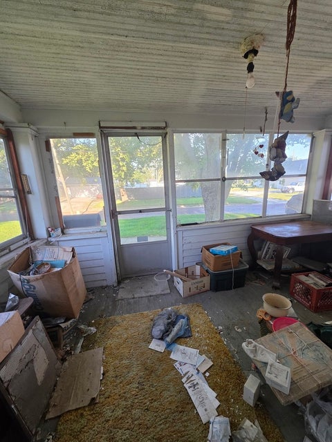 Tiny photo for 312 N Central Street, Gilman, IL 60938 (MLS # 12753090)