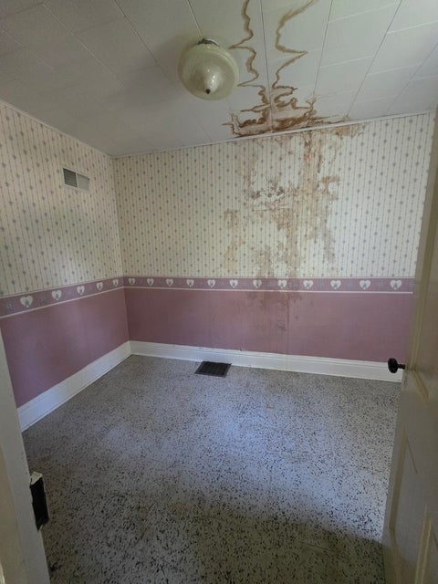 Tiny photo for 312 N Central Street, Gilman, IL 60938 (MLS # 12753090)