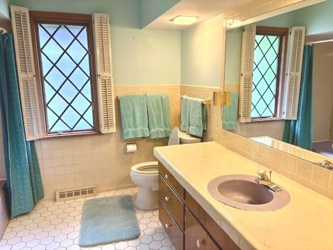 Tiny photo for 1850 Kensington Place, Aurora, IL 60506 (MLS # 12631278)