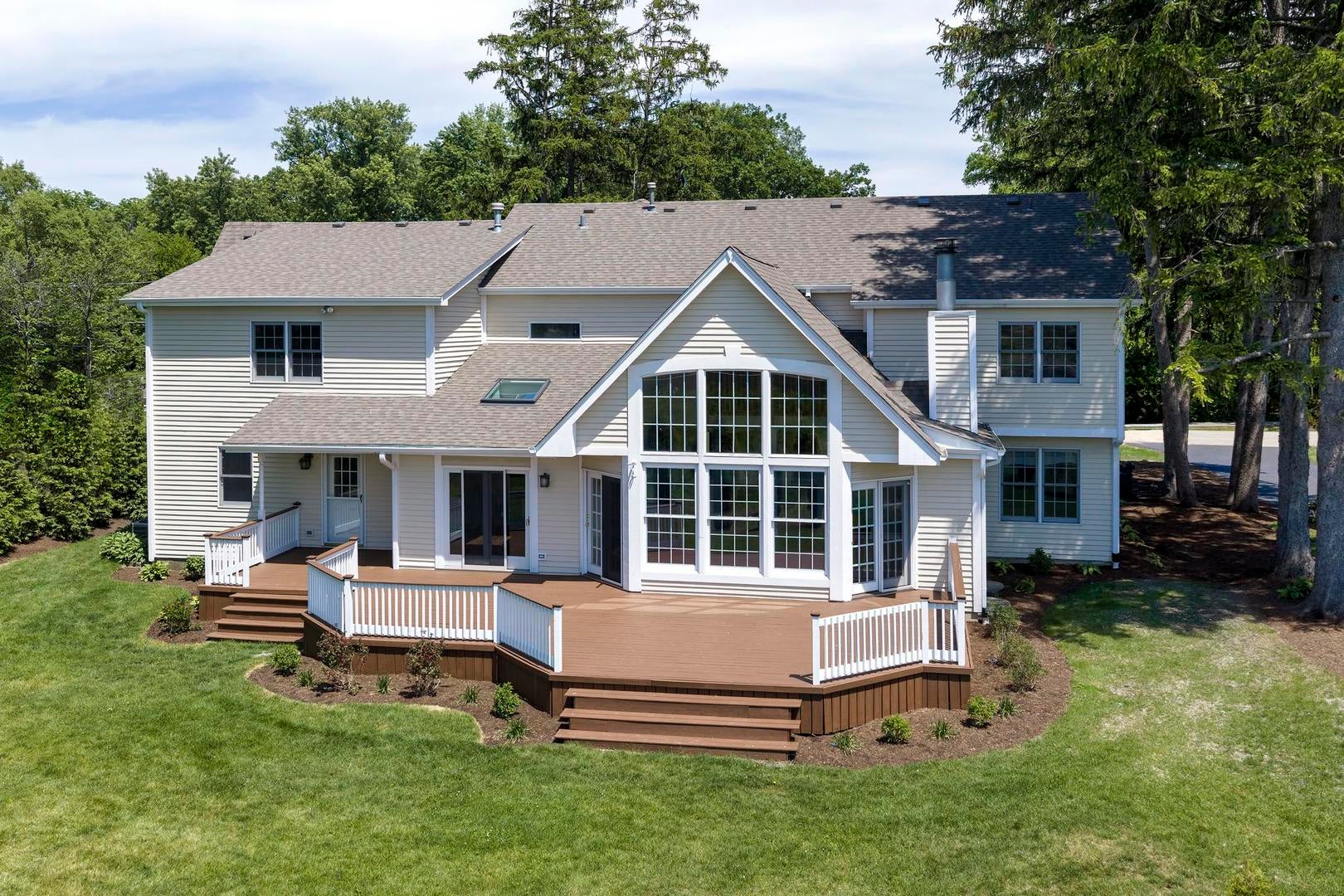 2074 Greenview Road