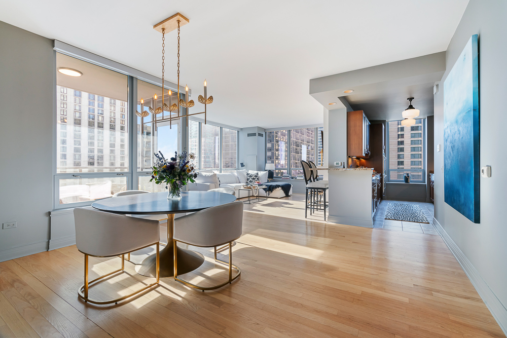 600 N LAKE SHORE Drive 2408