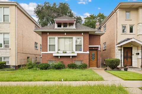 Photo of 1804 N Merrimac Avenue, Chicago, IL 60639 (MLS # 12767913)
