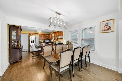 Tiny photo for 4918 W Winnemac Avenue, Chicago, IL 60630 (MLS # 12683925)
