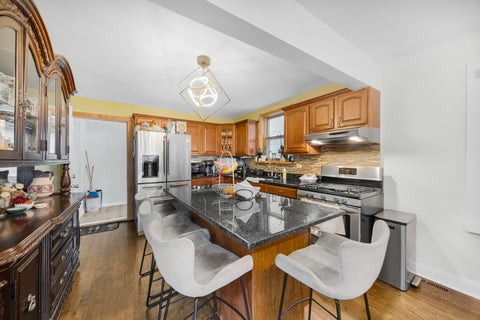 Tiny photo for 4918 W Winnemac Avenue, Chicago, IL 60630 (MLS # 12683925)