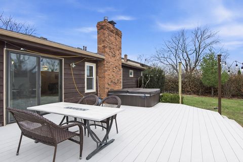 Tiny photo for 4833 Eastwood Court, Waukegan, IL 60087 (MLS # 12624840)