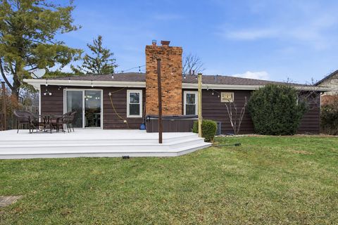 Tiny photo for 4833 Eastwood Court, Waukegan, IL 60087 (MLS # 12624840)