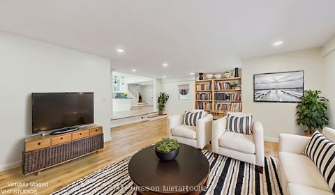 Tiny photo for 16051 W Des Plaines Drive, Libertyville, IL 60048 (MLS # 12491637)