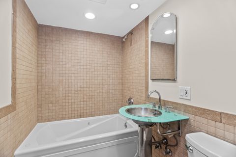 Tiny photo for 125 Callan Avenue #1W, Evanston, IL 60202 (MLS # 12626259)