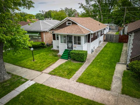 Tiny photo for 1427 S 21st Avenue, Maywood, IL 60153 (MLS # 12662780)