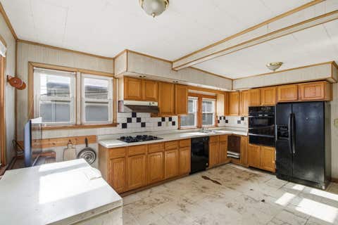 Tiny photo for 1427 S 21st Avenue, Maywood, IL 60153 (MLS # 12662780)