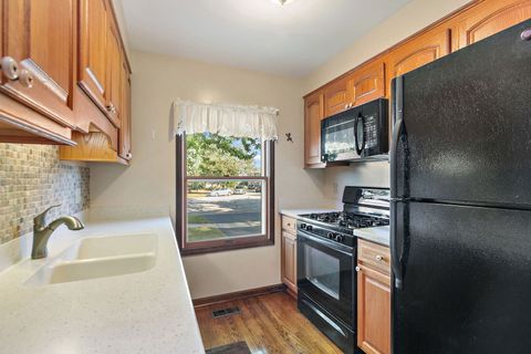 Tiny photo for 1590 Adams Avenue, St. Charles, IL 60174 (MLS # 12479342)
