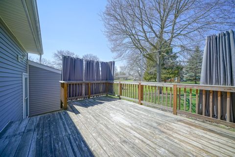 Tiny photo for 711 Taylor Street, Pecatonica, IL 61063 (MLS # 12613201)