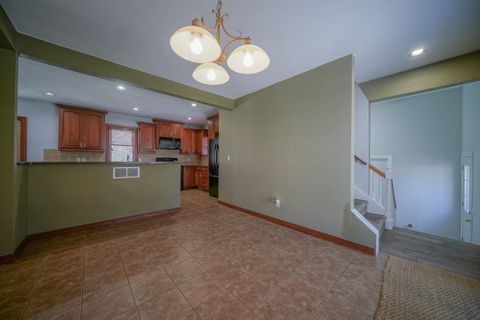 Tiny photo for 711 Taylor Street, Pecatonica, IL 61063 (MLS # 12613201)