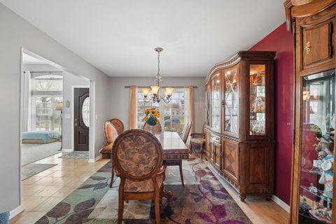 Tiny photo for 829 Renaissance Drive, Carol Stream, IL 60188 (MLS # 12605796)