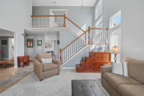 Tiny photo for 829 Renaissance Drive, Carol Stream, IL 60188 (MLS # 12605796)