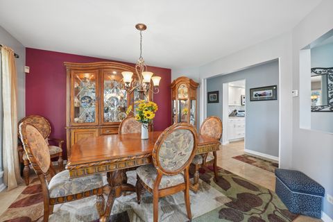 Tiny photo for 829 Renaissance Drive, Carol Stream, IL 60188 (MLS # 12605796)