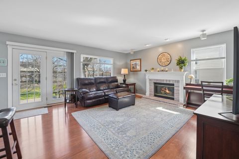 Tiny photo for 829 Renaissance Drive, Carol Stream, IL 60188 (MLS # 12605796)