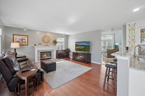 Tiny photo for 829 Renaissance Drive, Carol Stream, IL 60188 (MLS # 12605796)